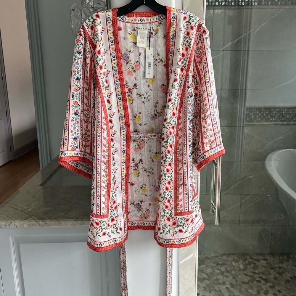 Alice + Olivia Domino Satin Floral Belted Kimono - Picture 8 of 13